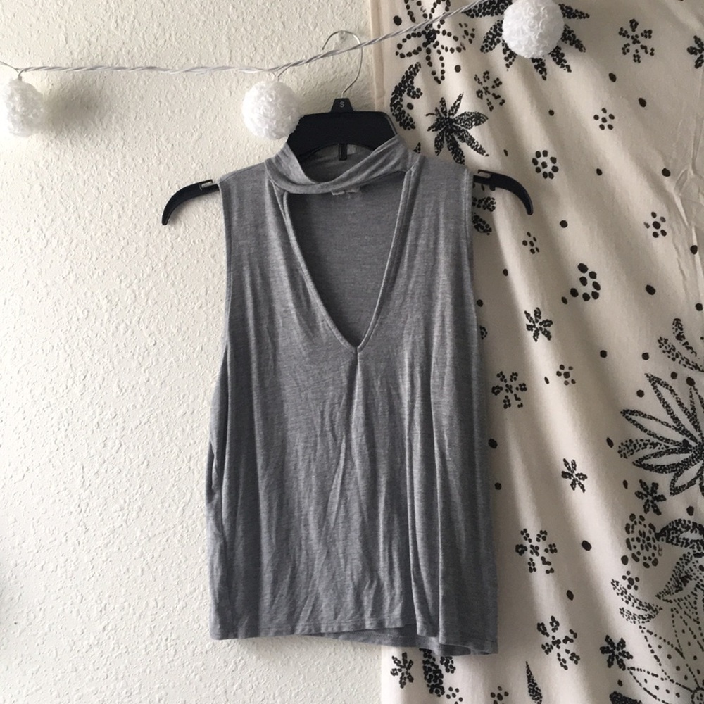 LA HEARTS grey top
